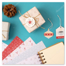 Set regalo con quaderno, penna e piccoli accessori da scrivania